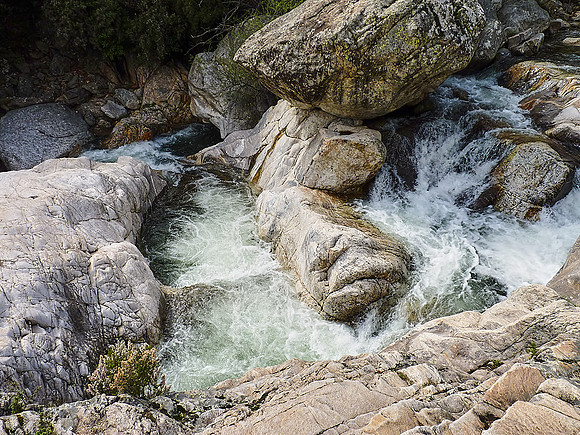 Gorges d`Heric Valley_(c)_Pierre Derioz_P1320425