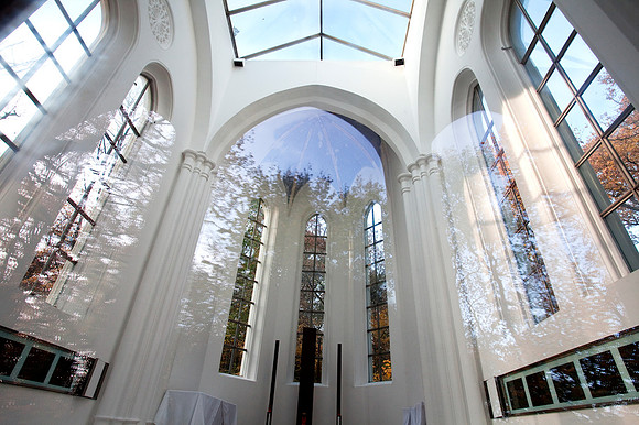 Sissi Kapelle_by Nadja Meister 7