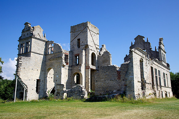 Stones of Estonia_by_Nadja Meister_IMG_3035