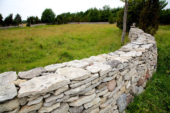 Stones of Estonia_by_Nadja Meister_IMG_2683