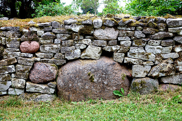 Stones of Estonia_by_Nadja Meister_IMG_2718