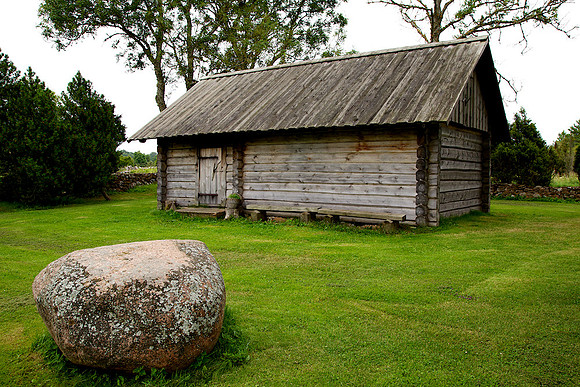 Stones of Estonia_by_Nadja Meister_IMG_2699
