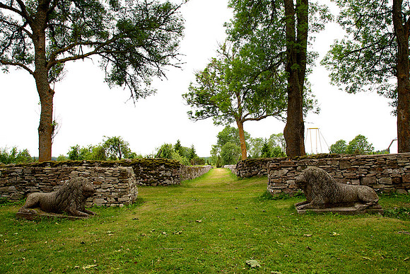 Stones of Estonia_by_Nadja Meister_IMG_2692