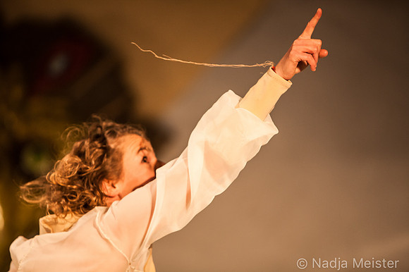 Point the Line_by_Nadja Meister_IMG_9574