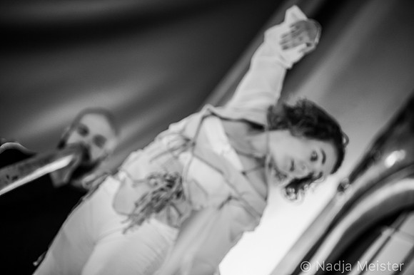 Point the Line_by_Nadja Meister_IMG_9603-2