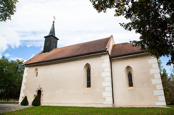 Katzenberg_Kirche_(c)_Nadja Meister_IMG_7876