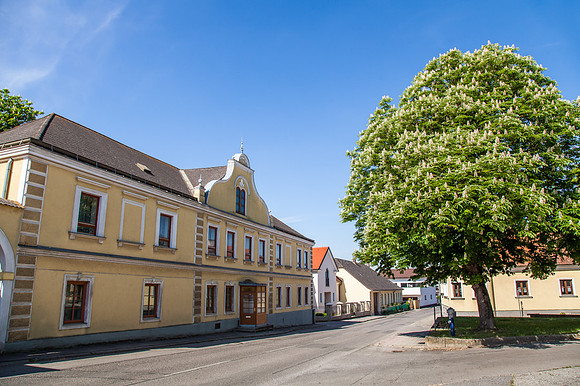 Michelhausen_ehemGasthaus_vielleicht B1?_(c)_Nadja Meister_IMG_6799