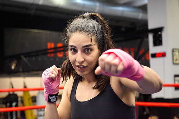 Narges Mohseni_(c)_Nadja Meister_IMG_1979