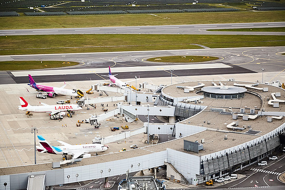 Fluglotsin Alexandra Holzinger_(c)_Nadja Meister_IMG_6156